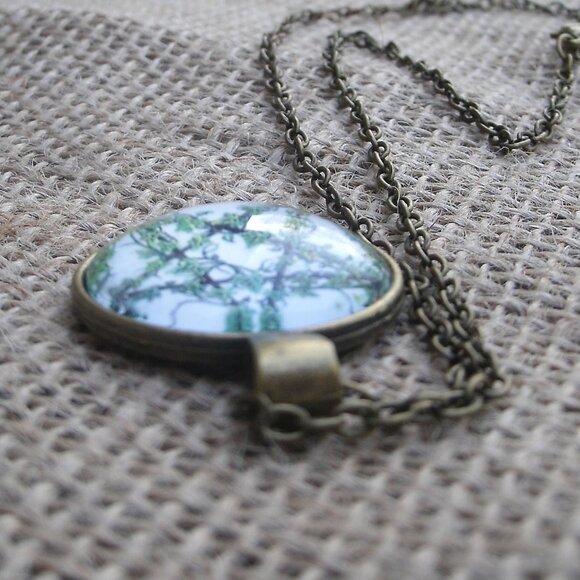 Vine Pentacle Glass Cabochon Pendant Necklace - Picture 8 of 12